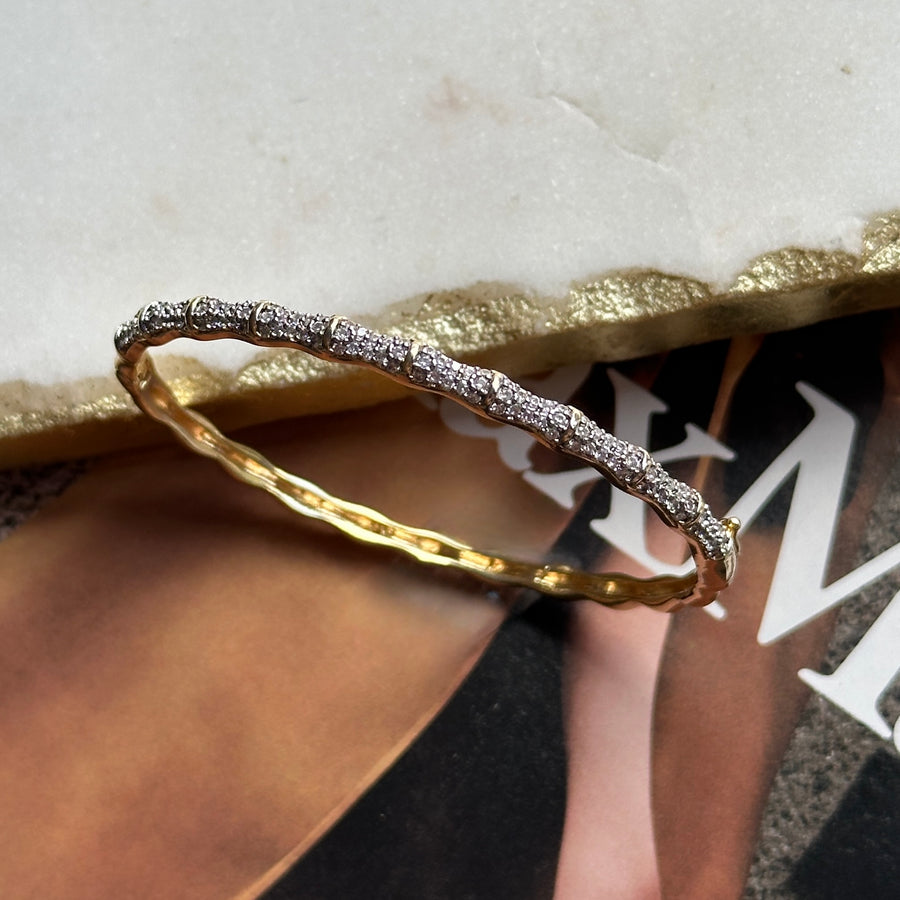 Dainty Shimmery Bangle