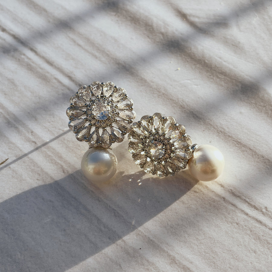 Margherita pearl earrings