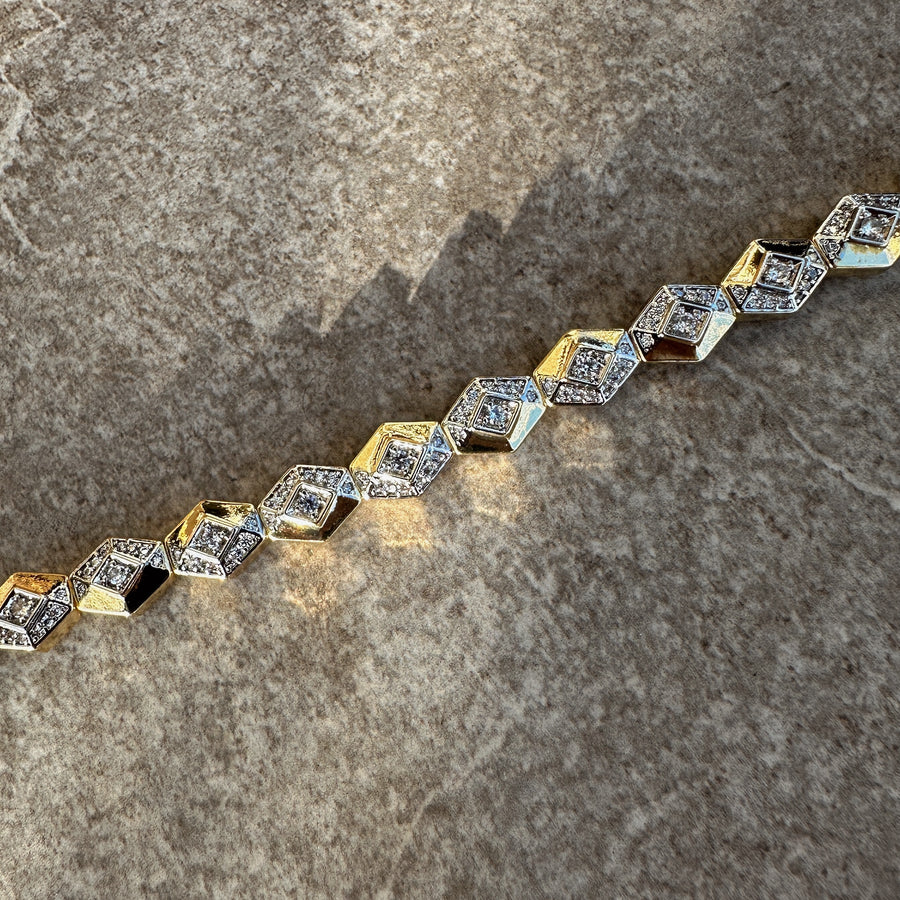 Illusion Bracelet