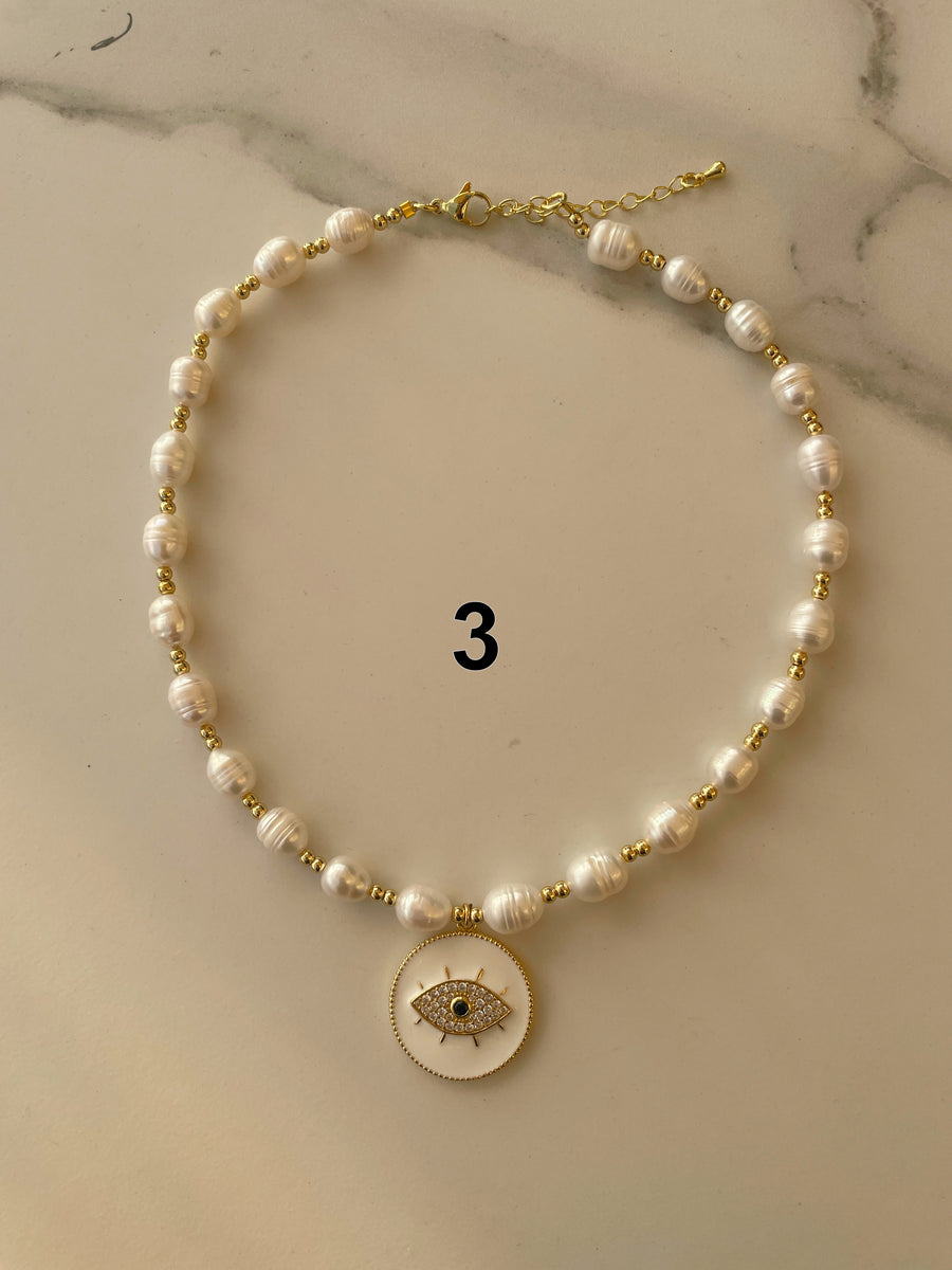 Natural Pearls Summer Necklace